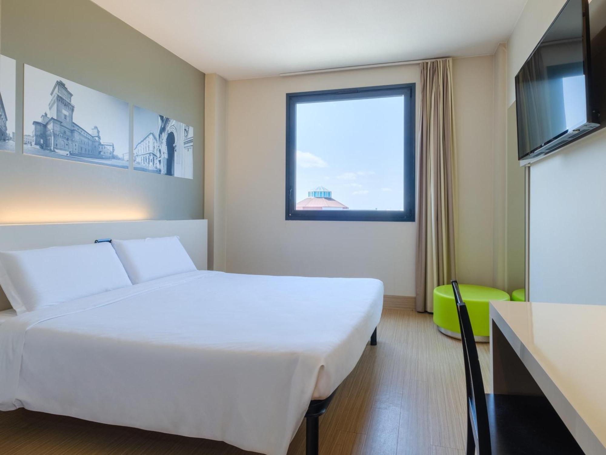 B&B Hotel Ferrara Exteriör bild